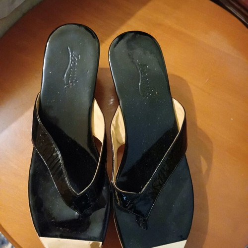 Ioannis sandals like new size 41 platform cork heel