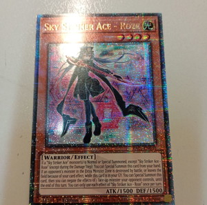 Yu-Gi-Oh Sky Striker Ace - Roze