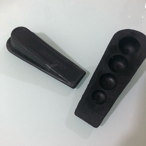 Door stop like new, black, set of 2 pieces