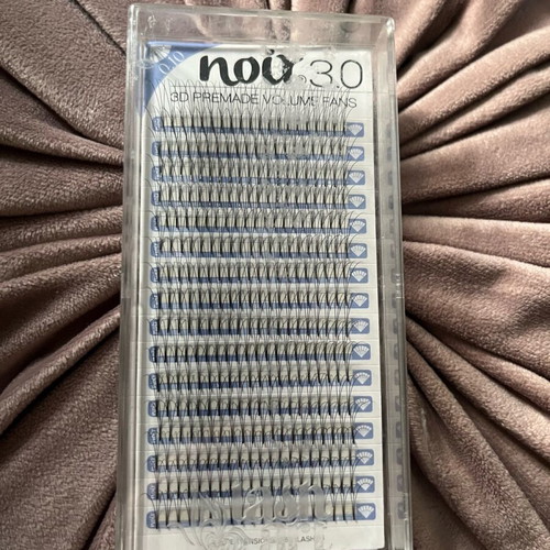 Lashart Noir 3.0 eyelashes like new