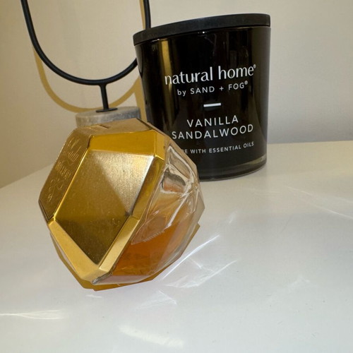 Lady Million perfume used