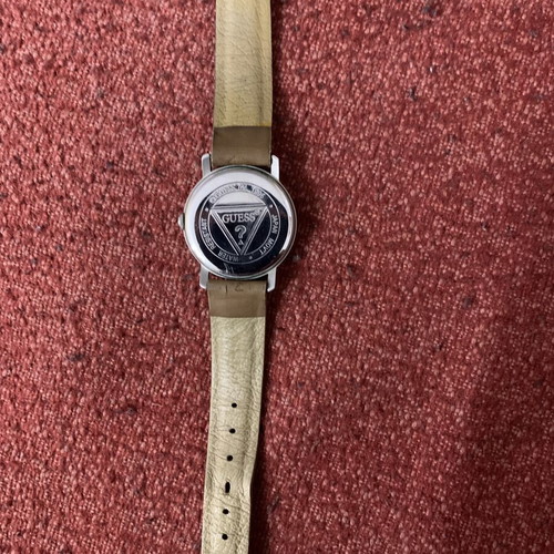 Guess vintage wristwatch 1996 used with original case and booklet