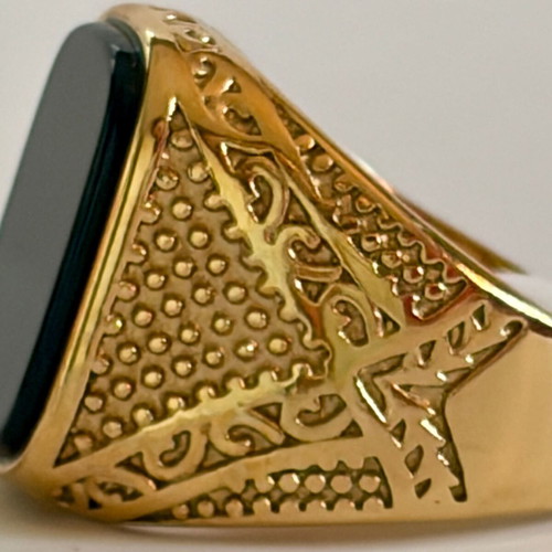 Black Onyx Style Signet Ring gold plated 316L stainless steel US size 12