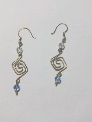 Handmade gold-plated earrings with blue stones like new