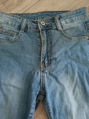 Fitted 3/4 blue jeans, women's knee-length