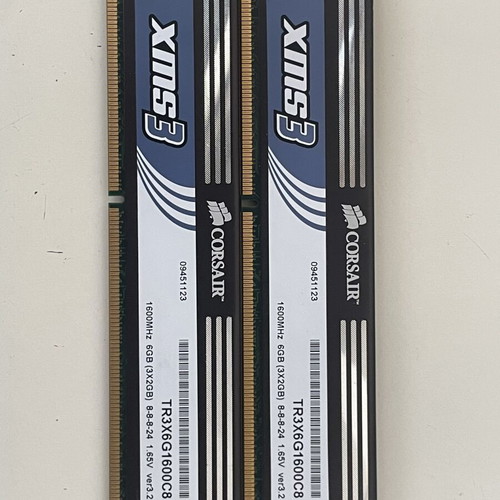 Corsair DDR3 RAM kit 2x2GB like new, 1600MHz