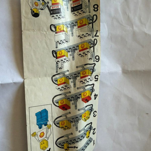 6610 Lego Town Shops and Services Gas Pumps vintage set