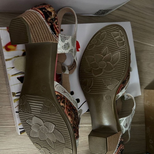 Laura Vita shoes sandals size 41 new