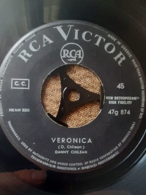 Danny Chilean Veronica / Norma 7" single μεταχειρισμένο, pop