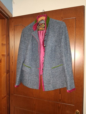 White Label jacket like new, size L, blue gray