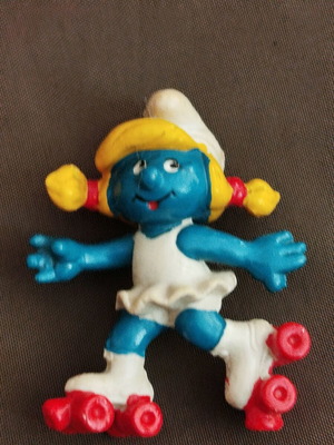 Φιγούρα Peyo Smurfette με πατίνια 1980 μεταχειρισμένη, PVC συλλεκτική