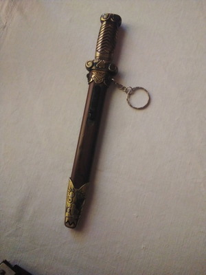 Dagger lighter used, 23 cm, needs gas