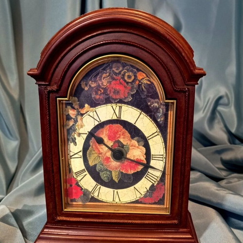 Wooden vintage desk clock with floral dial like new