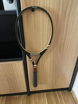 Ρακέτα τέννις Madison vintage μεταχειρισμένη, μόνο σκελετός