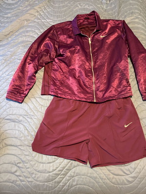 Nike Court set XL new, black and purple shorts and jacket