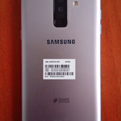 Samsung Galaxy A6+ used smartphone 32GB silver Android