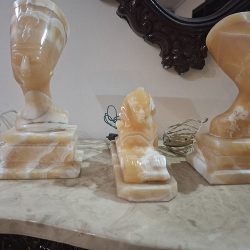 Table lamps vintage statues carved in natural stone, like new