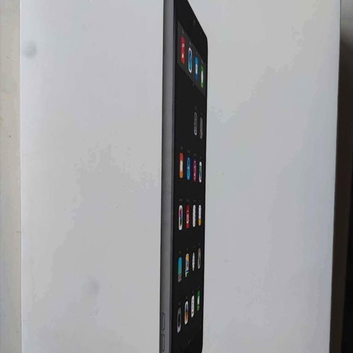Ipad Air 2014 used, 9.7 inch screen, 16 GB