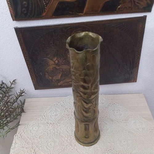 Bronze flowerpot like new