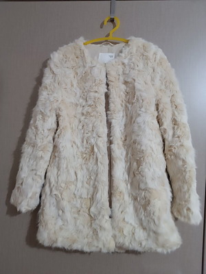 Zara fur coat for girls 13-14 years like new, white beige