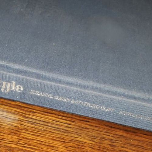 English Style 1984 book used, hardcover