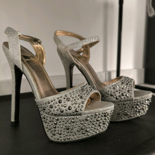 Women's wedding sandals like new, silver, size 36