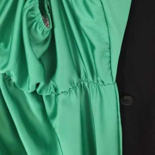 Emerald green long dress like new, silk-like fabric, Italy