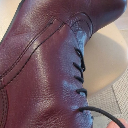 Davos Gomma leather ankle boots size 37 like new, red
