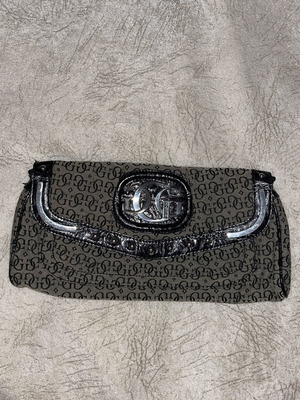 Guess vintage handbag like new, black and beige