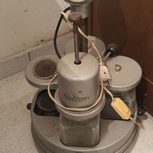 Vintage VREMA Electric Watchmaker Washing Machine used, single-phase