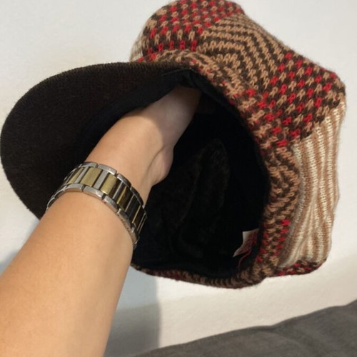 Vintage beret like new