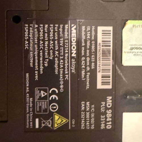 Medion Akoya E7214 Laptop used, Intel i3, 4GB RAM, dual HDD