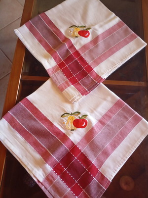 Set of two cotton tablecloths 0.80x0.80 m
