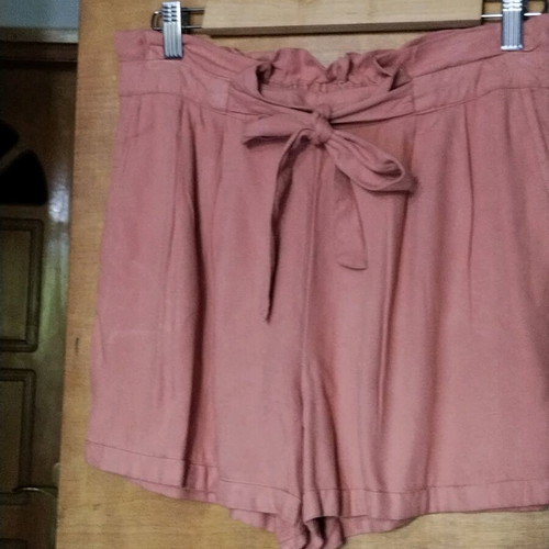 Pink shorts size M like new