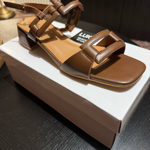 Brown sandal Luigi new, size 39