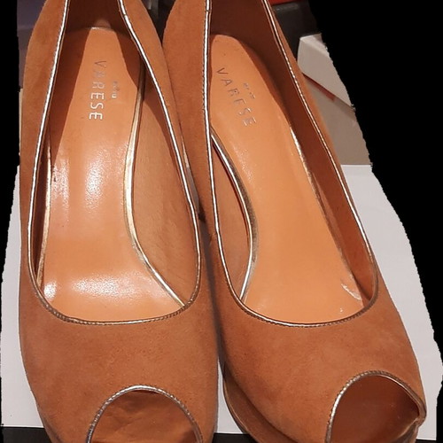 Γόβες Varese peep toe σαν καινούργιο, ταμπά-τερακότα suede