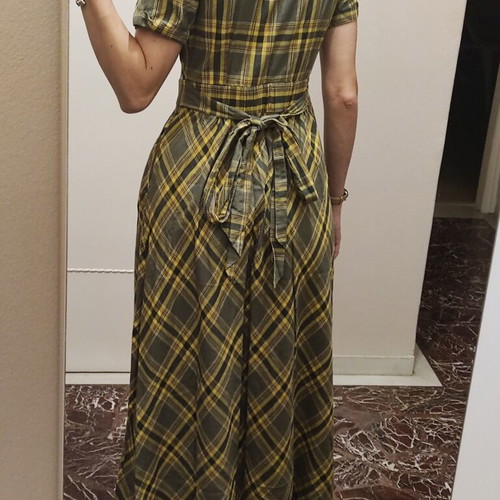 Piena long cotton dress with pockets and belt, size medium, new