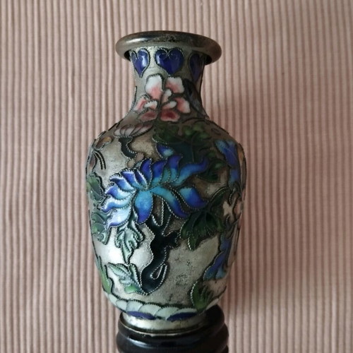 Chinese vases like new, small