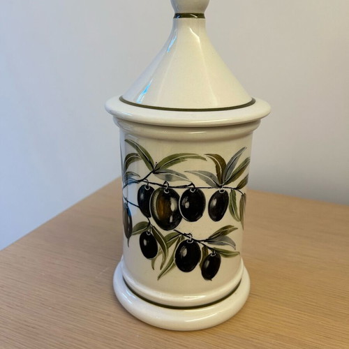N Alagiannis Tanagra Ceramic Like New