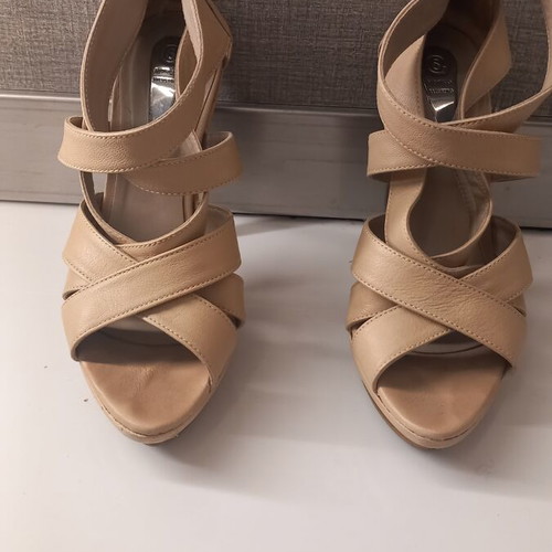 Giorgio Salustro sandals size 36 used, beige
