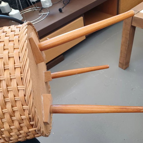 Vintage sewing basket with tripod used