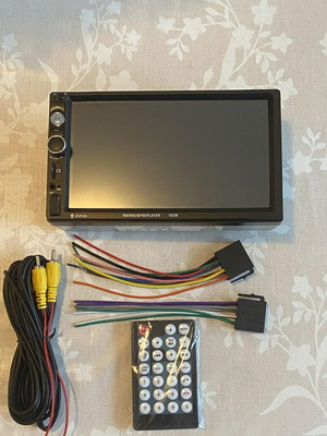 MP5 Player 7 Inch Touchscreen Multimedia with Remote Like New