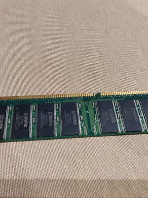 Μνήμη RAM kingston kvr400x64c3a/512  DDR 512MB