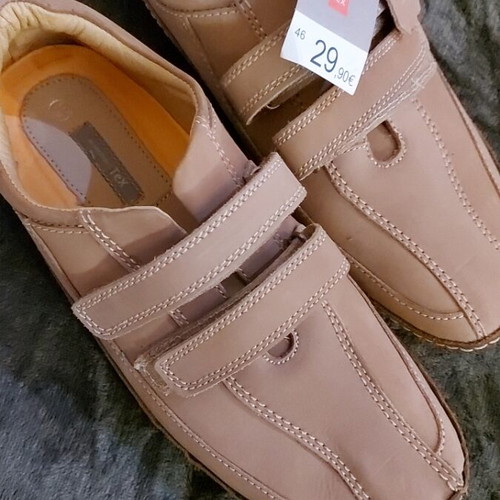 Men's scarpinia shoes new, genuine leather, size 46, almond light