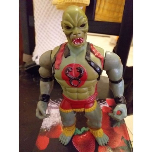 Mummra LJN Thundercats figure used, hand movement works