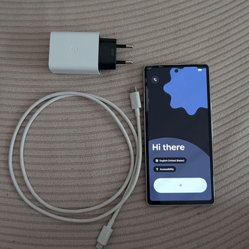 Google Pixel 7a 128GB white like new with accessories