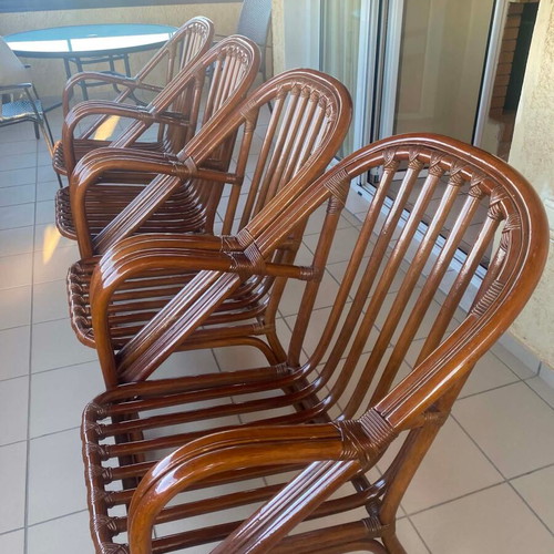 Bamboo chairs set of 4 like new with washable cushions