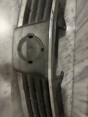 Nissan Tiida grille, rare fully functional spare part