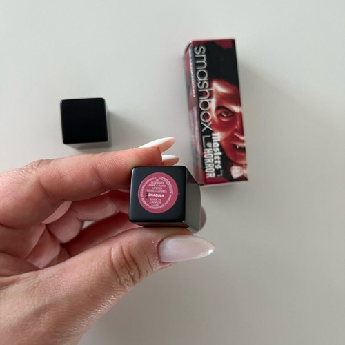 Smashbox x Monsters of Horror lipstick new, shade Dracula