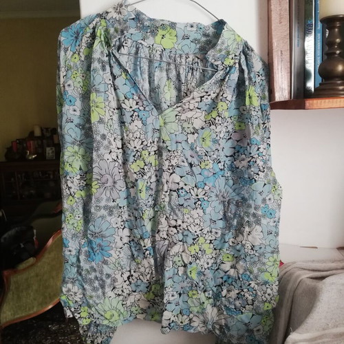 Drykorn blue floral blouse like new, size XL 42